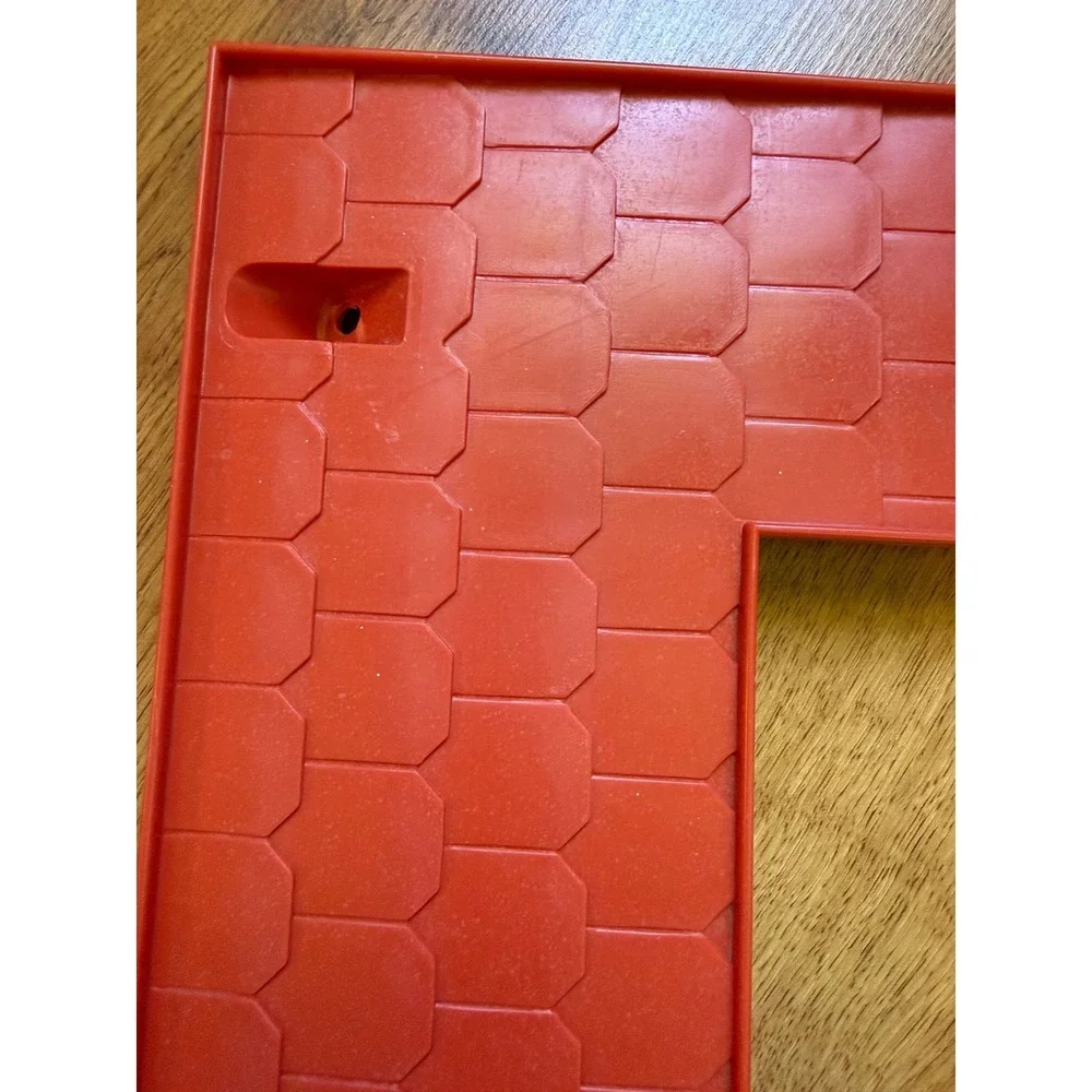 1979 Barbie A-Frame Dream House Replacement‎ Part Side Roof Rafter Support Screw